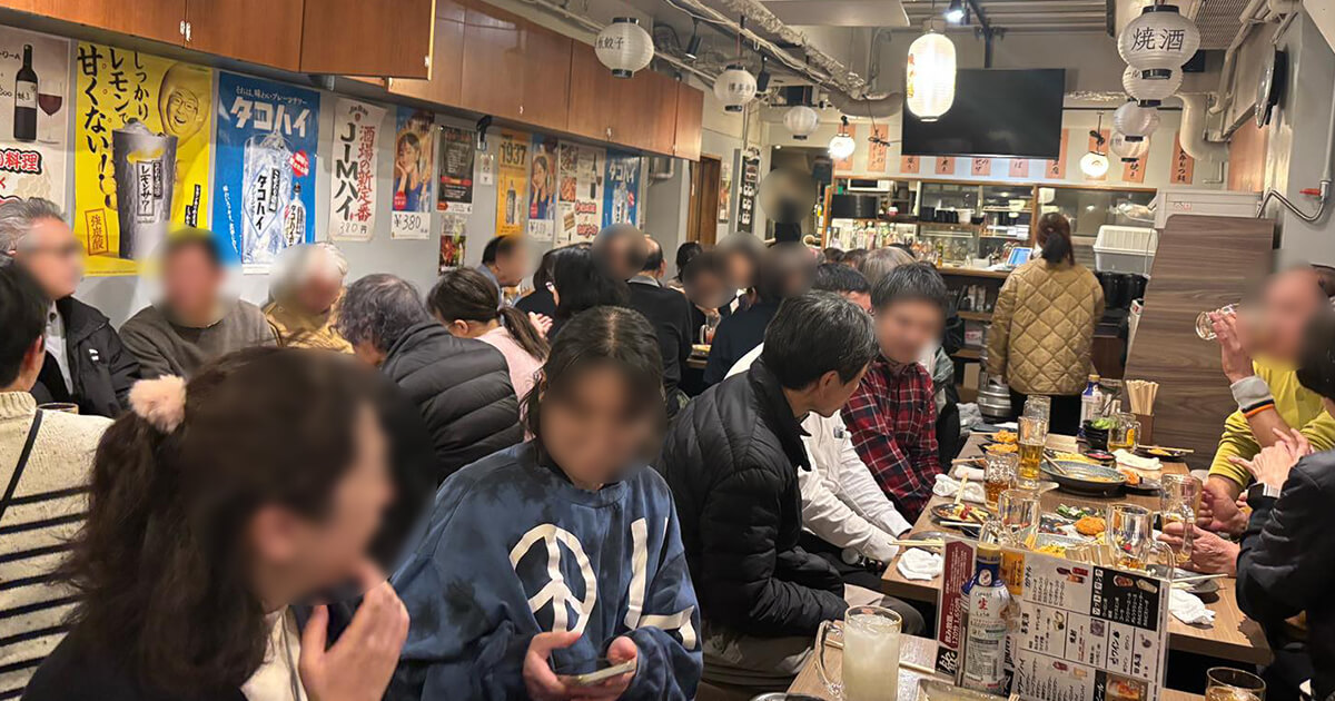 視覚障害者移動支援従事者（同行援護従業者）資質向上研修懇親会の様子